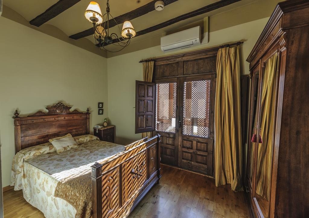 Hotel Los Leones - Adults Only ルビエロス・デ・モラ 部屋 写真